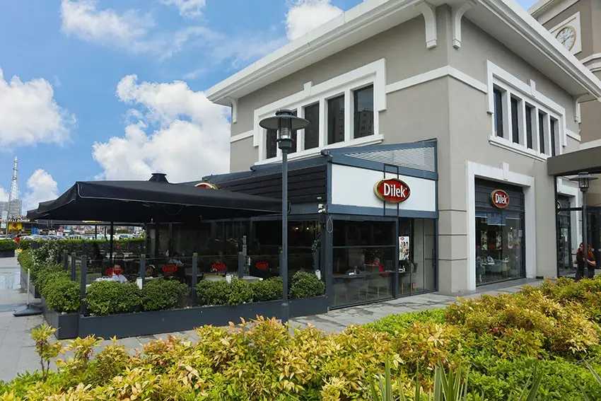 Dilek Arena Park AVM şubesi