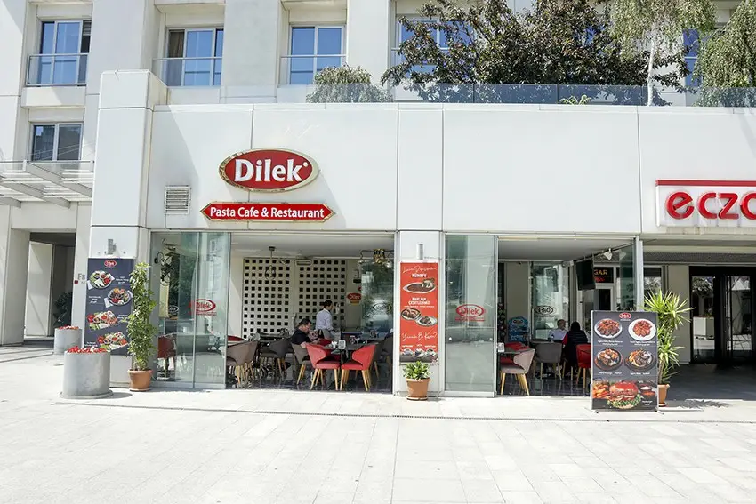 Dilek Bomonti Anthill şubesi